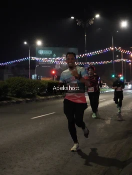 Runner Photo 4358211