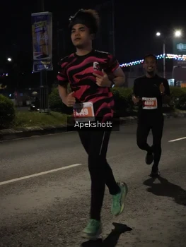 Runner Photo 4358229