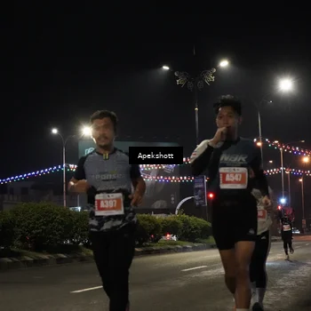 Runner Photo 4358241