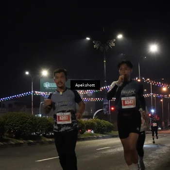 Runner Photo 4358242