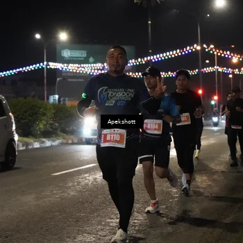 Runner Photo 4358318