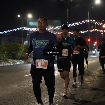 Runner Photo 4358321