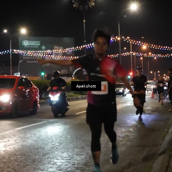 Runner Photo 4358328