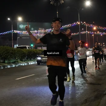 Runner Photo 4358331