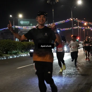 Runner Photo 4358334