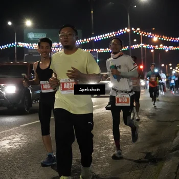 Runner Photo 4358358