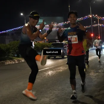 Runner Photo 4358371