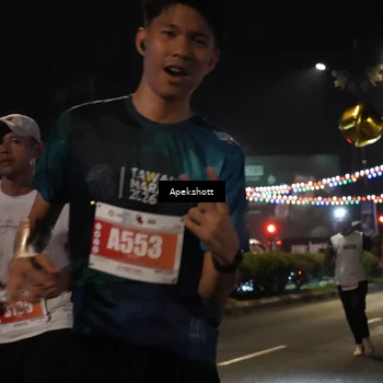 Runner Photo 4358420