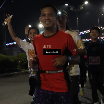 Runner Photo 4358423