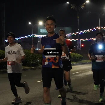 Runner Photo 4358445
