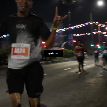 Runner Photo 4358446