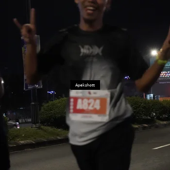 Runner Photo 4358451