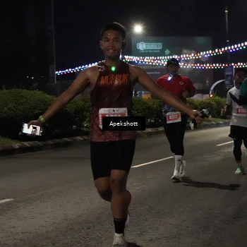 Runner Photo 4358453