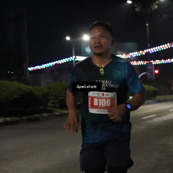 Runner Photo 4358457