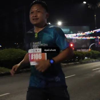 Runner Photo 4358463