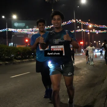 Runner Photo 4358478