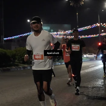 Runner Photo 4358486