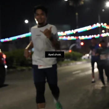 Runner Photo 4358492