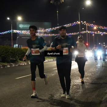 Runner Photo 4358496
