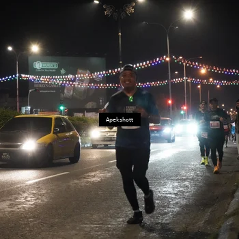 Runner Photo 4358525