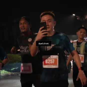 Runner Photo 4358543