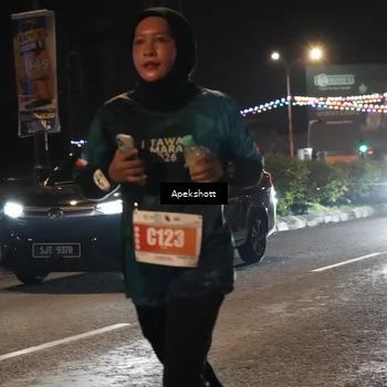 Runner Photo 4358553