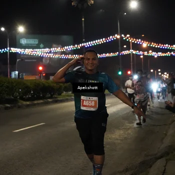 Runner Photo 4358604