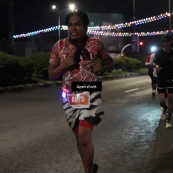 Runner Photo 4358606