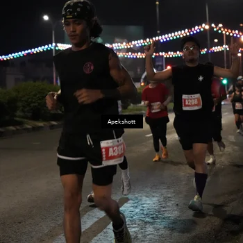 Runner Photo 4358609
