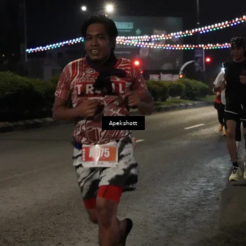 Runner Photo 4358620