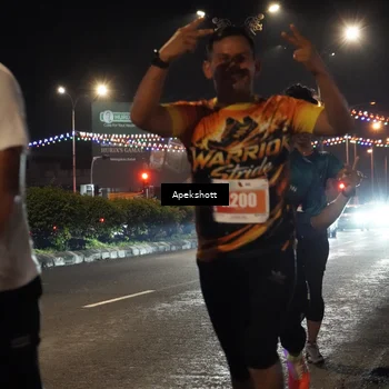 Runner Photo 4358660