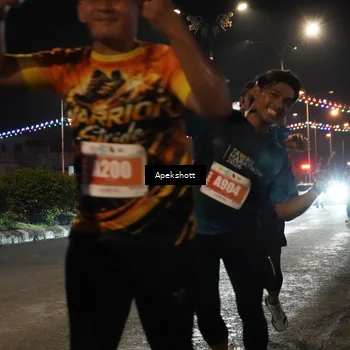 Runner Photo 4358669