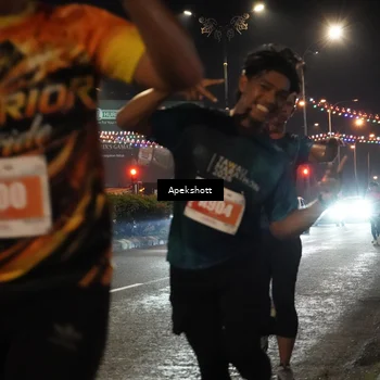 Runner Photo 4358672