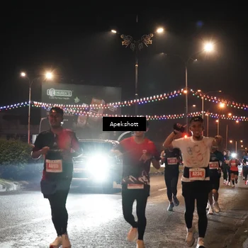 Runner Photo 4358674
