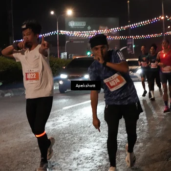 Runner Photo 4358737