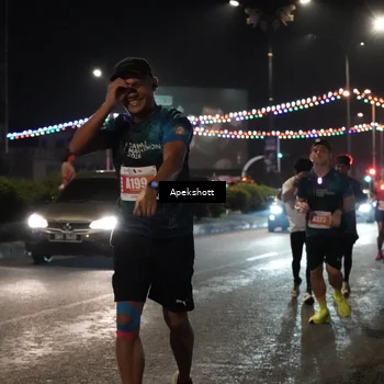 Runner Photo 4358738