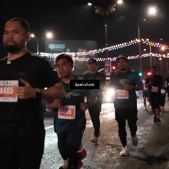 Runner Photo 4358763