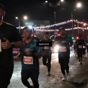 Runner Photo 4358765