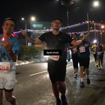 Runner Photo 4358775