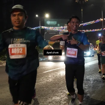 Runner Photo 4358781