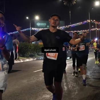 Runner Photo 4358782