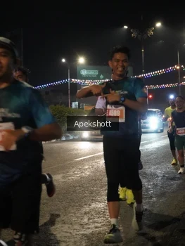 Runner Photo 4358794