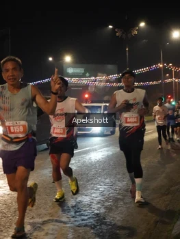 Runner Photo 4358805