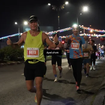 Runner Photo 4358859