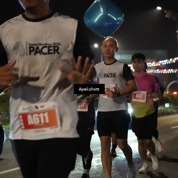 Runner Photo 4358977