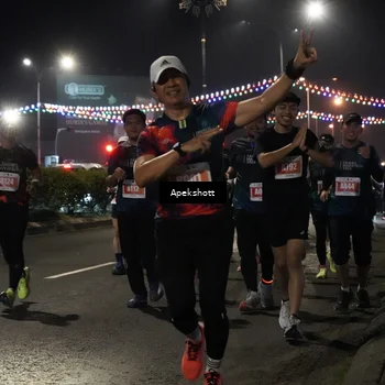 Runner Photo 4359020
