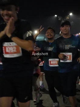 Runner Photo 4359039