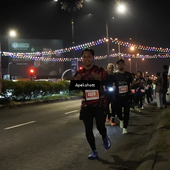 Runner Photo 4359055