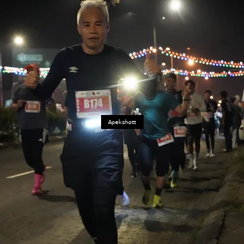 Runner Photo 4359062