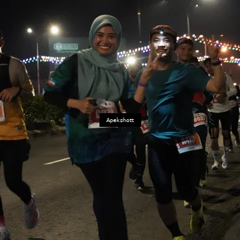 Runner Photo 4359067